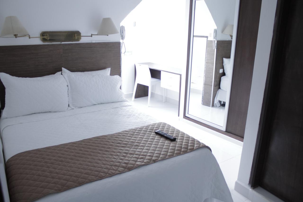 Hotel Plaza 24 Santa Cruz de La Sierra Extérieur photo